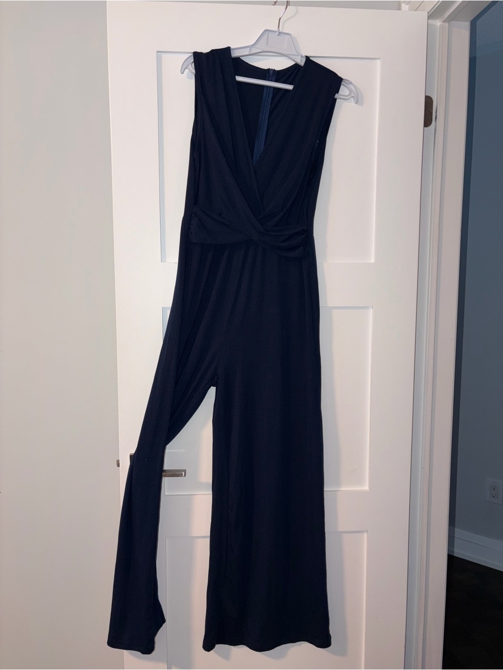SHEIN Black Sleeveless Twist-Front Jumpsuit
